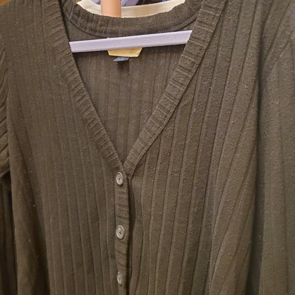 Universal Thread Black Ribbed Button-Front Cardigan - Picture 2 of 3